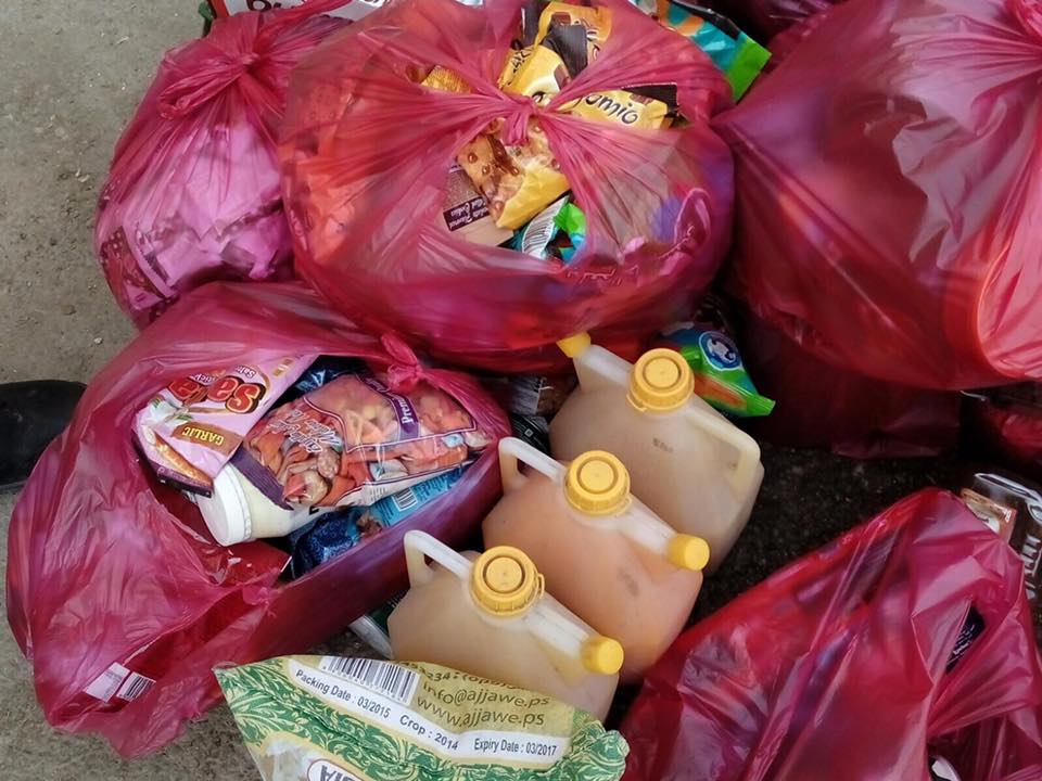 اتلاف مواد تموينية منتهية الصلاحية في جنين

